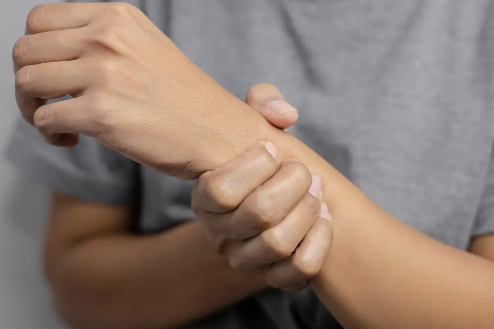 Carpal Tunnel Syndrome: Gejala dan Penyebab