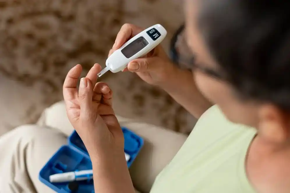 Memahami Diabetes Melitus Tipe 2: Penyebab, Kadar Gula Darah, Pengobatan, dan Panduan Makanan