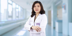 Dr. Janjira Paengnoi M.D. Top Dokter Operasi Plastik Thailand